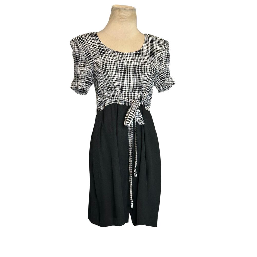 Breaking Loose black white short sleeves romper size 7/8